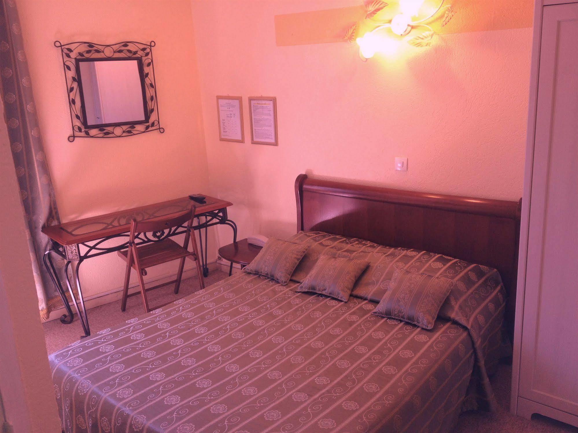 Hotel Neptune Канни Екстер'єр фото